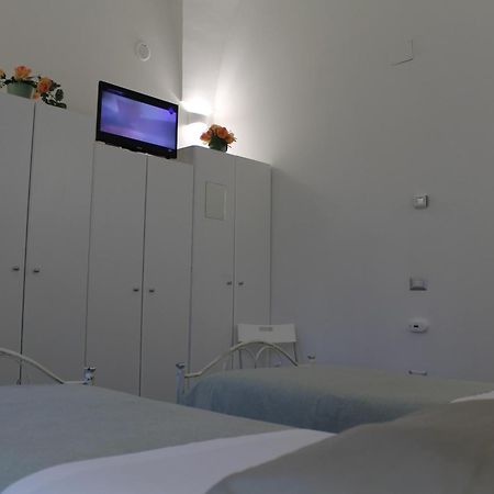 Il Cortile Segreto - Con Parcheggio Privato Apartment Lecce Exterior foto