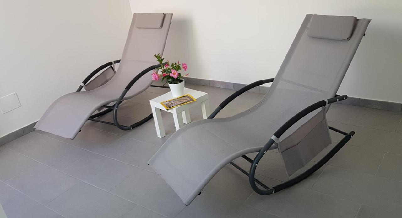 Il Cortile Segreto - Con Parcheggio Privato Apartment Lecce Exterior foto