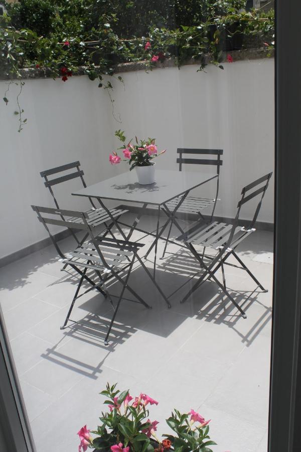 Il Cortile Segreto - Con Parcheggio Privato Apartment Lecce Exterior foto