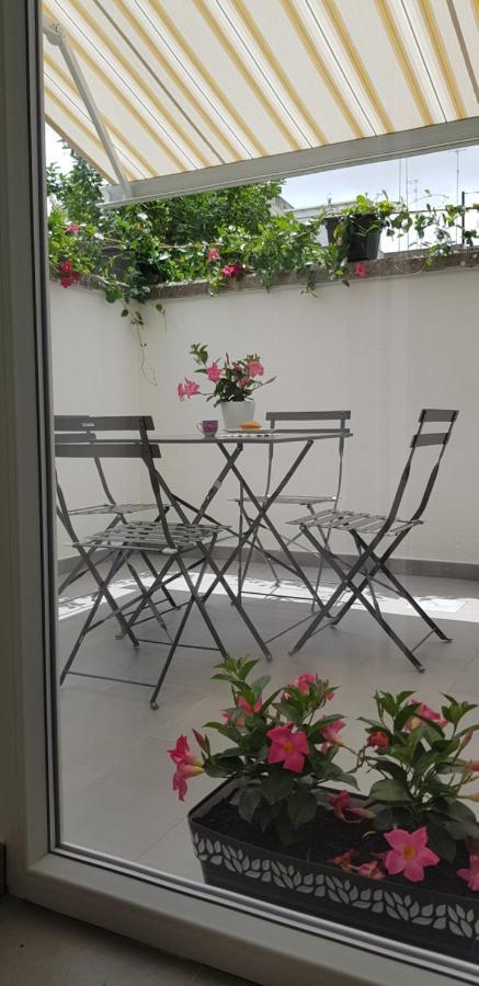 Il Cortile Segreto - Con Parcheggio Privato Apartment Lecce Exterior foto