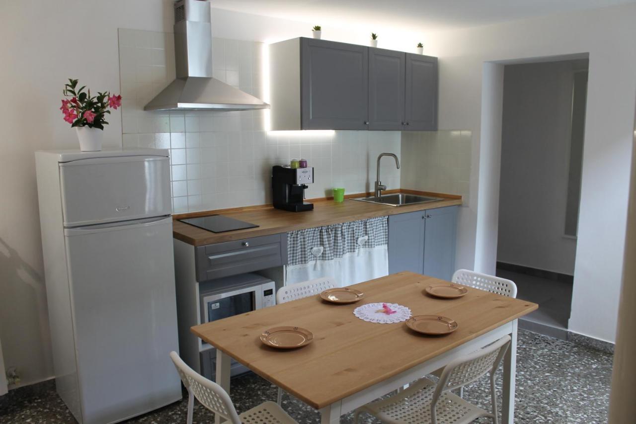 Il Cortile Segreto - Con Parcheggio Privato Apartment Lecce Exterior foto